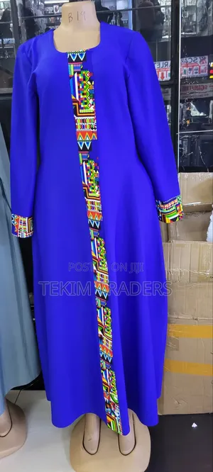 Elegant Maxi Dress with Ankara Detail