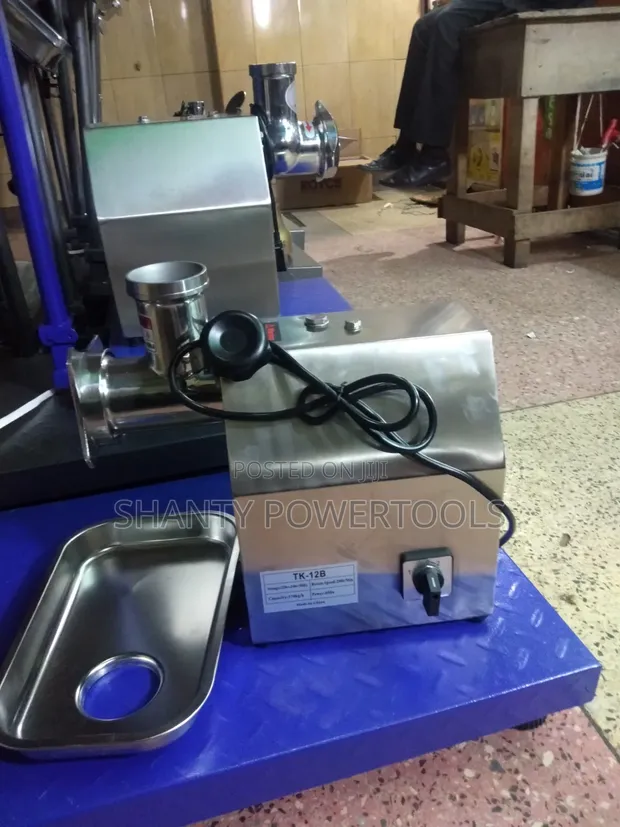 Brand New Electric Commercial Meat Mincer 12 - 1
