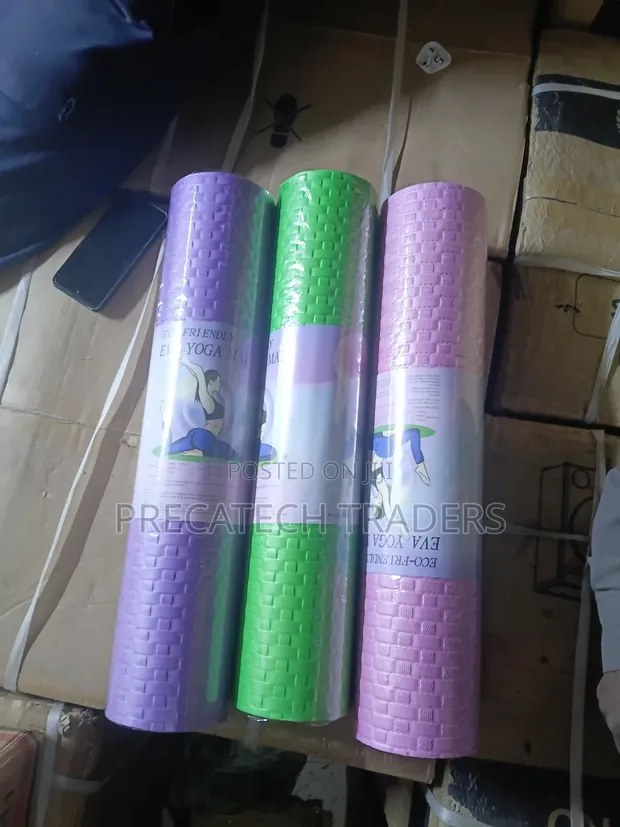 8mm Fitness Yoga Mat - Comfortable & Non-Slip - 1