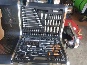 215 Piece Tool Box Set