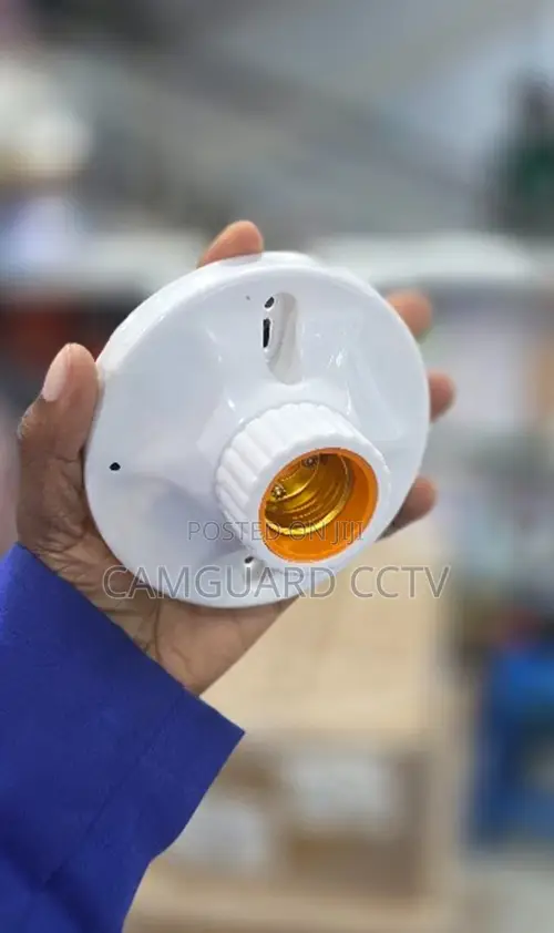 Hidden IP Camera in Ceiling Light Bulb Holder (E27) - 1