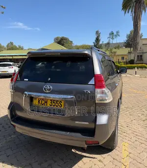 Toyota Land Cruiser Prado 2012 Silver