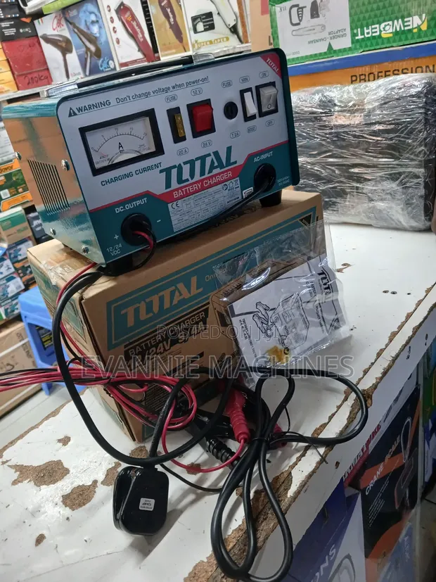 Total TBC1601 12V/24V Battery Charger - 1