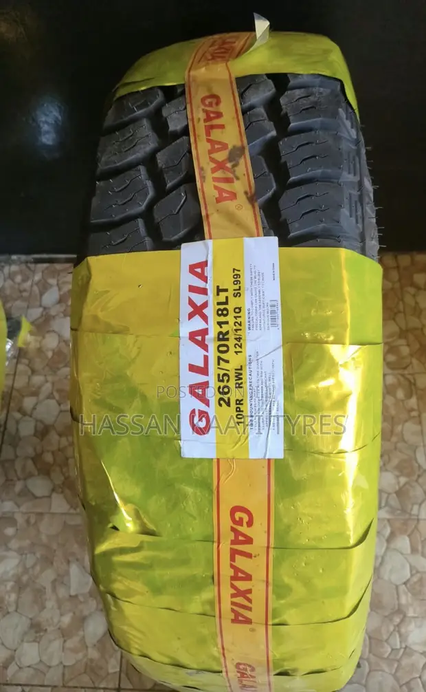 265/70R18 Glaxia Tyre (10PR) - 1