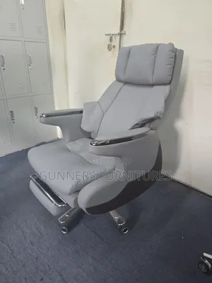 Executive Reclining Office Chair - Brand New