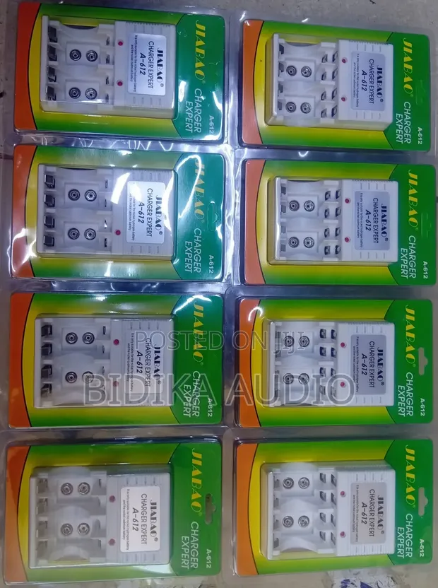Jiabao A-612 Universal 3-in-1 Battery Charger (AA, AAA, 9V) - 1