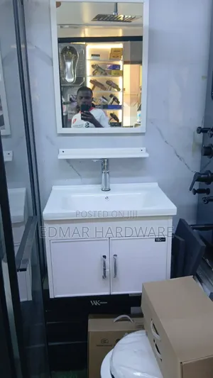 Kabati Nyeupe na Kioo (60cm)