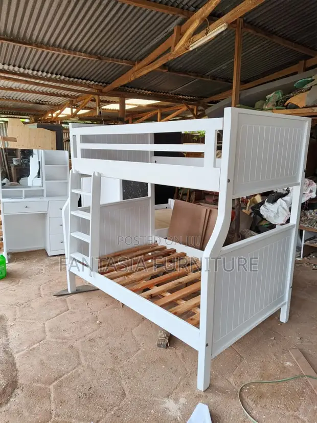 3.5x6 & 4x6 White Beadboard Bunk Bed - 1