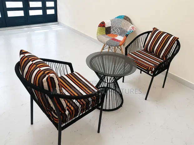 Modern Outdoor Dining Set - 1