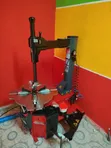 Sunshine STC-768 Heavy Duty Rotating Tyre Changer - 2
