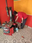 Sunshine STC-768 Professional Tyre Changer Machine - 1
