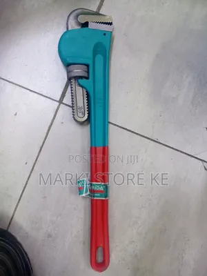 Pipe Wrench 24 Inch