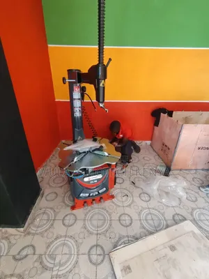 Sunshine STC-768 Heavy Duty Tyre Changer