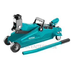 Total Hydraulic Floor Jack 3 Ton