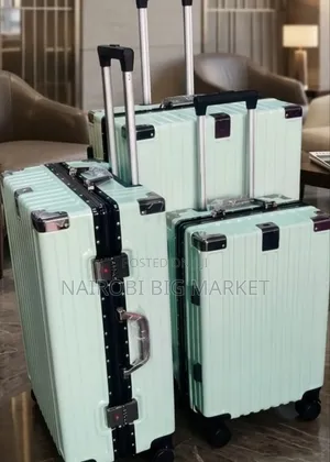 Size 30 Suitcase - Light Green