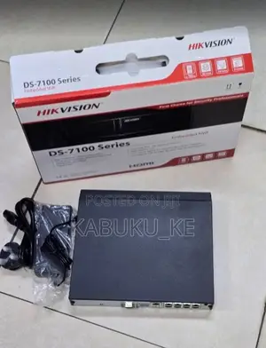 Hikvision 8-Channel NVR Video Recorder DS-7108NI-Q1/8P