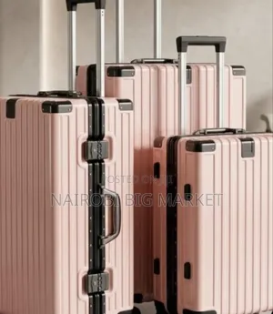 Size 30 Suitcase - Pink