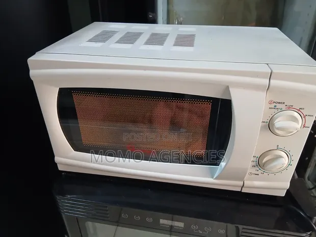 Ramtons 20L Microwave - 1