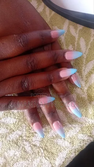 Mtaalamu wa Urembo Anatafuta Nafasi