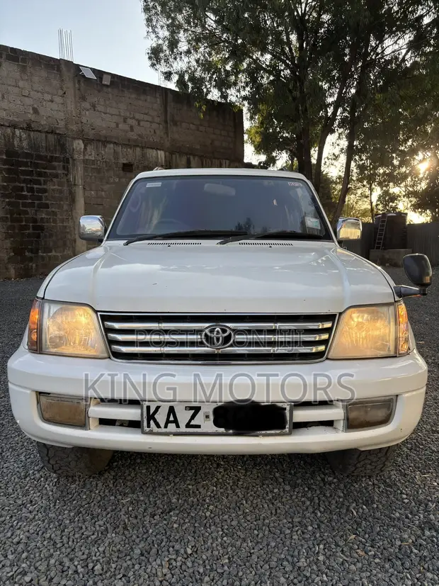 Toyota Land Cruiser Prado 3.0 TD 2000 White - 1