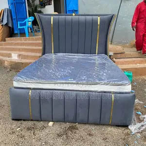 5x6 Executive Grey Wingback Chester Bed - Brand New