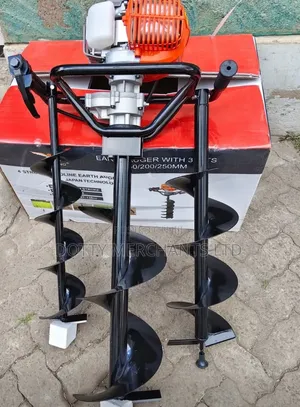 2-Stroke Petrol Earth Auger