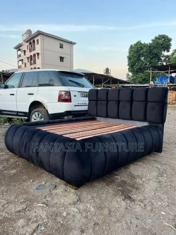 5x6 Black Cloud Roll Bubble Bed - 1