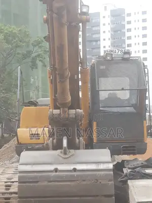 Komatsu PC 210 Excavator - Kenyan Used