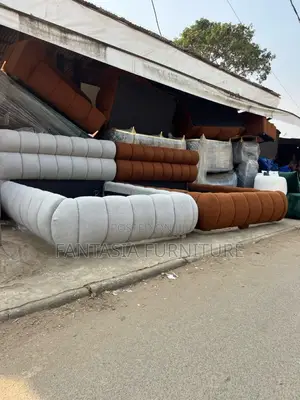 5x6 Roll Bubble Bed Frame (Grey & Rust Tones)