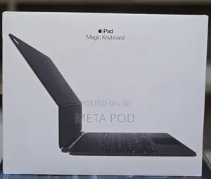 Apple Magic Keyboard kwa iPad Pro 13" (Rangi Nyeusi)