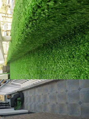 10mm Thick Artificial Grass Carpet for Balcony & Garden