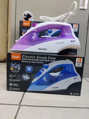 RAF Steam Iron 1400W with Ceramic Baseplate