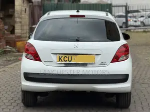 Peugeot 207 2012 White