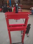 20 Ton Hydraulic Shop Press - Sunshine - 1
