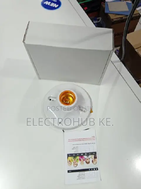 Indoor Hidden Spy Cam Bulb Holder WiFi - 1