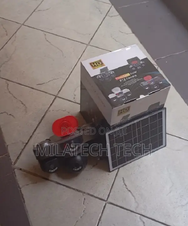 Triple Lens 4G Solar Security Camera with Siren - 1