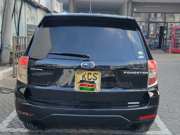 Subaru Forester SK5 2011 Black - 1