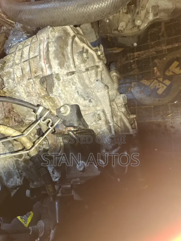 Toyota Voxy/Isis 1AZ 4WD CVT Gearbox - 1