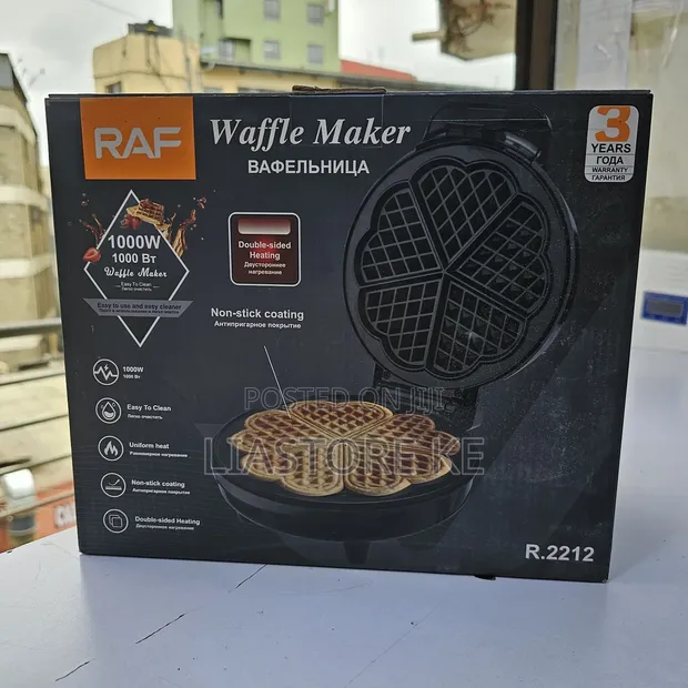 RAF 1000W Heart-Shaped Waffle Maker - 1
