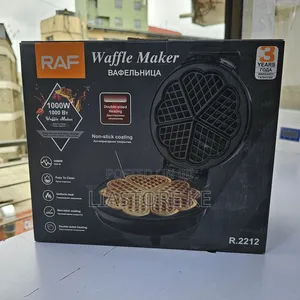 RAF 1000W Heart-Shaped Waffle Maker