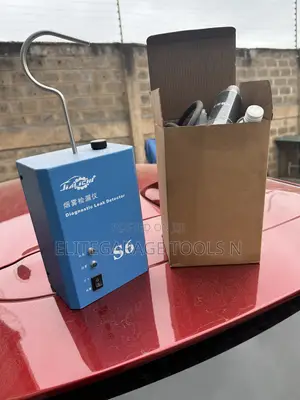 Advanced Smoke Leak Detector for Automotive Diagnostics