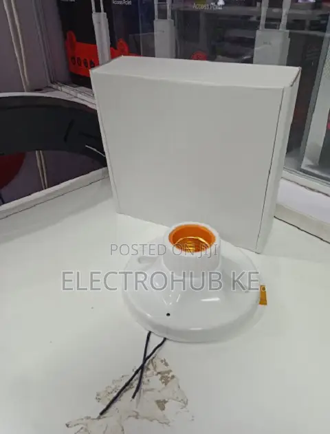 WiFi Hidden Security Camera Bulb Socket - 1