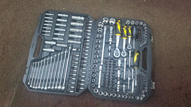 Quality Socket Wrench Set - Brand New - 1