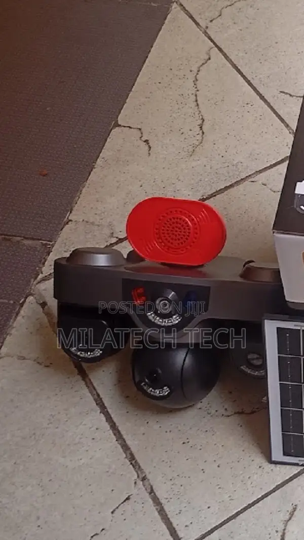 4G Solar PTZ Triple Lens Security Camera with Siren - 1