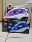 1400W RAF Steam Iron with Ceramic Baseplate - 1
