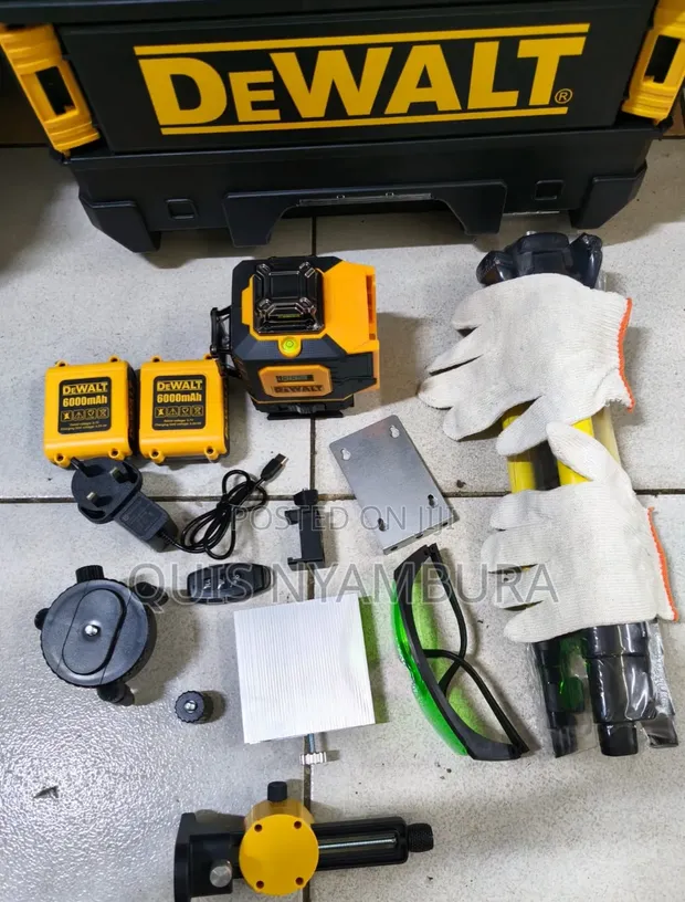 Dewalt 16-Line Cordless Self-Leveling Laser Level Kit - 1