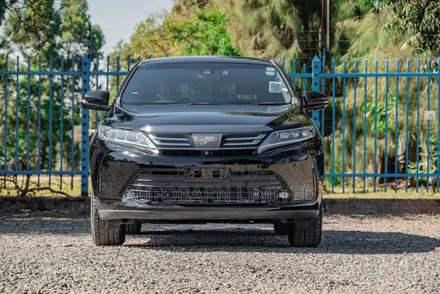 Toyota Harrier 2.0 SUV 2018 - 1