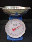 10kg Analog Kitchen Scale - Blue Metal Base - 1