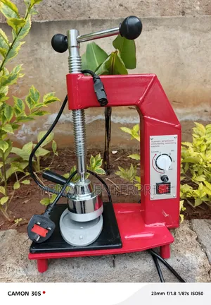 Small Commercial Tyre Vulcanizing Machine