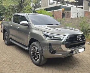 Toyota Hilux 2025 Double Cabin